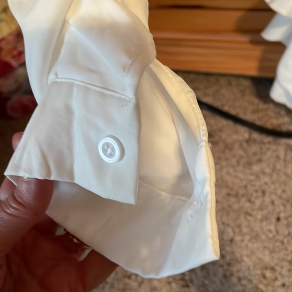 NWT Pretty Little Thing dress with ruching - Picture 4 of 8